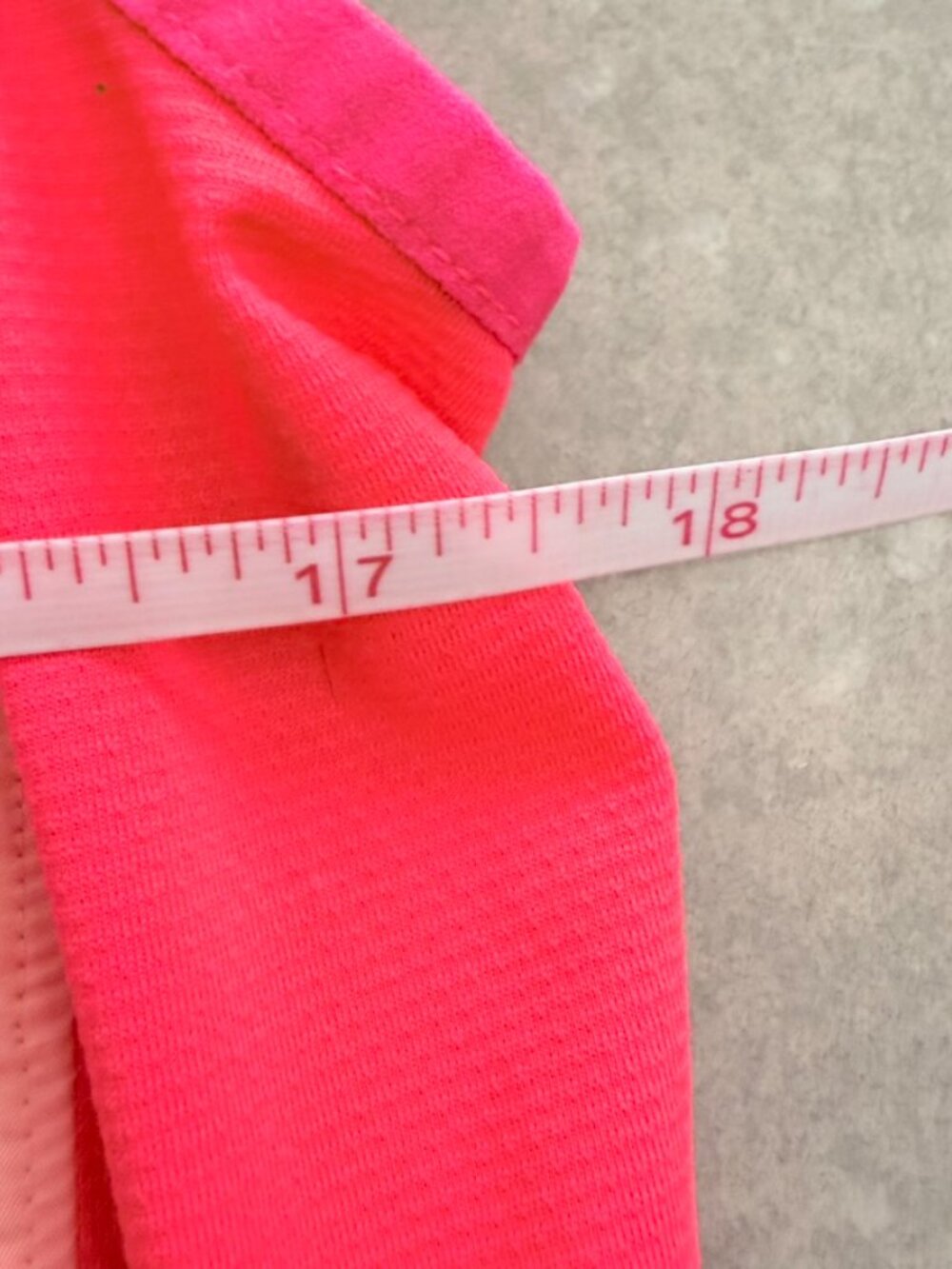 New Balance Neon Pink Lightweight Running Vest – Size L - Picture 11 of 11